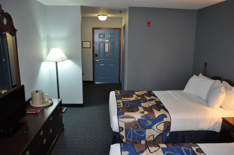 Bedroom 2, Grand Islander Hotel, Ottawa