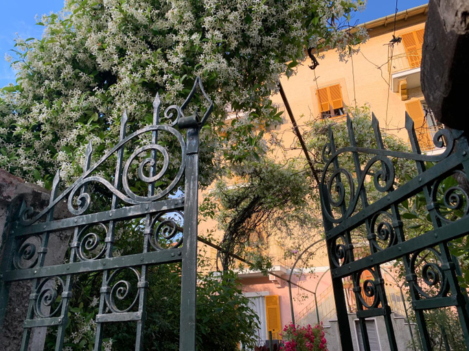 Others 4, Casa Righetti Liguria, Three indipendent apartments in a 1924 home with garden, La Spezia