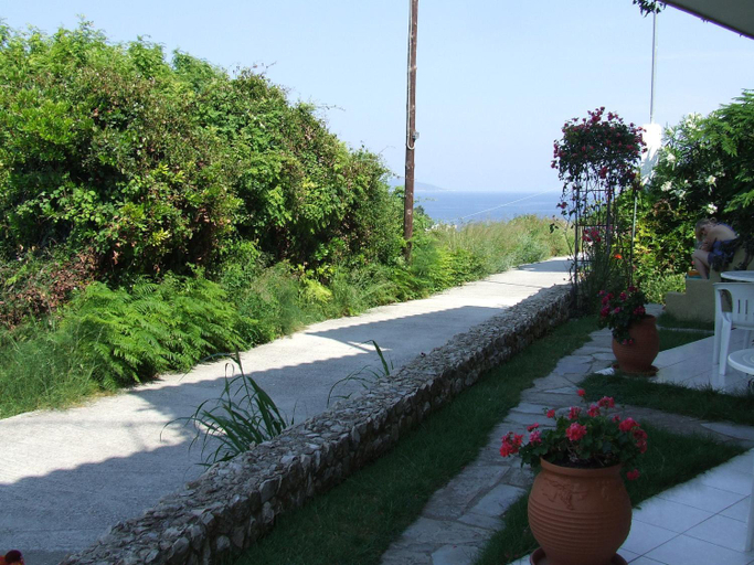 Others 3, Dawn's Rooms, Thessaly