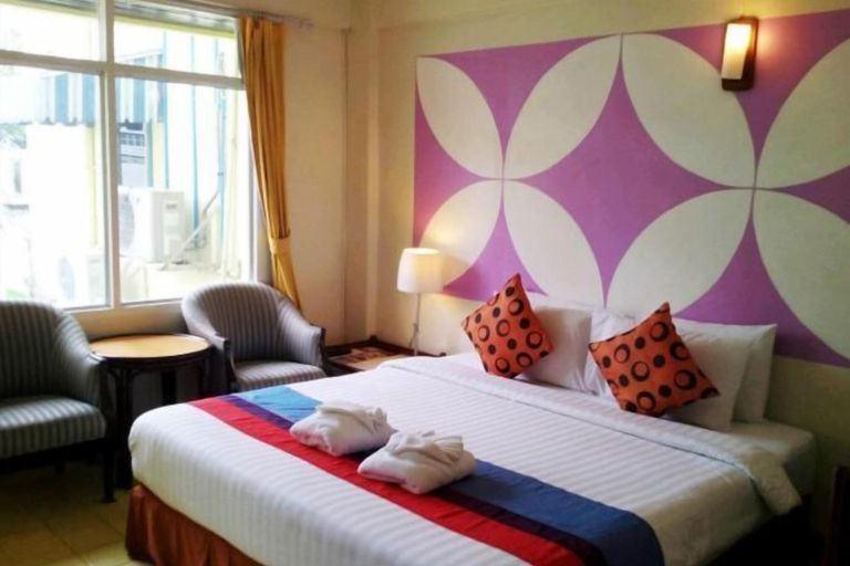 Bedroom 13