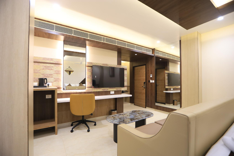 Bathroom 15