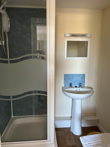 Bathroom 3, The Island View B&B - A1, Northumberland