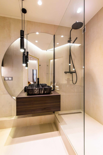 Bathroom 2, Sumptuous apartment - 1BR/6P - Bourse, Paris