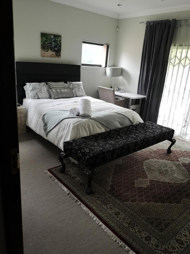 Others 4, Bristow Luxury Suites With Back Up Power and Free Wi-Fi, City of Johannesburg