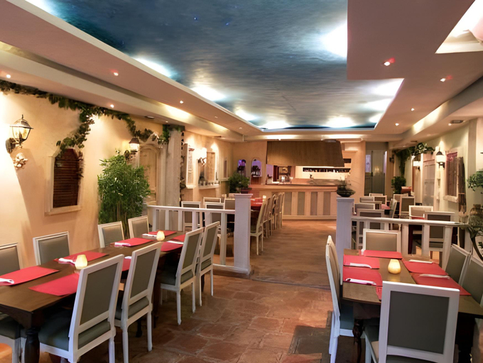 Food & Drinks 5, Harbour Stay Volendam, Edam-Volendam