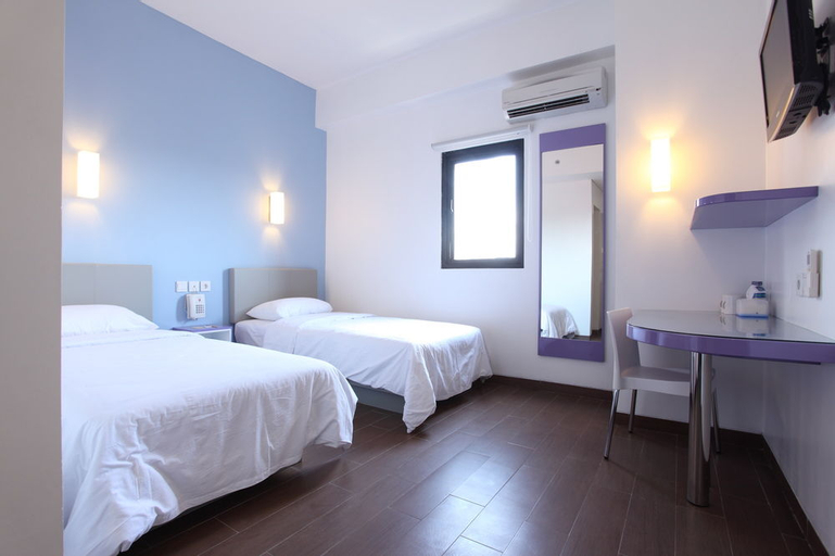 Bedroom 27
