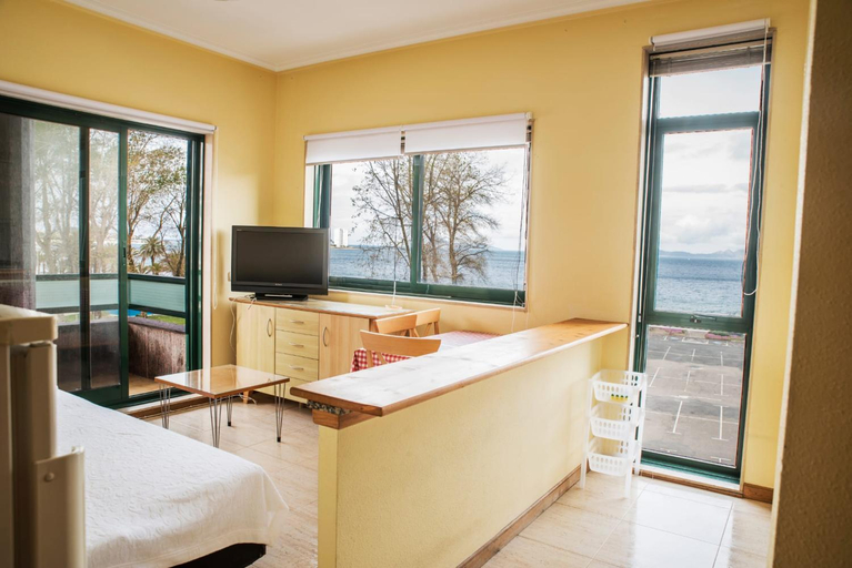 Facilities 2, Apartamento Samil Primera Linea de Playa 2H, Pontevedra