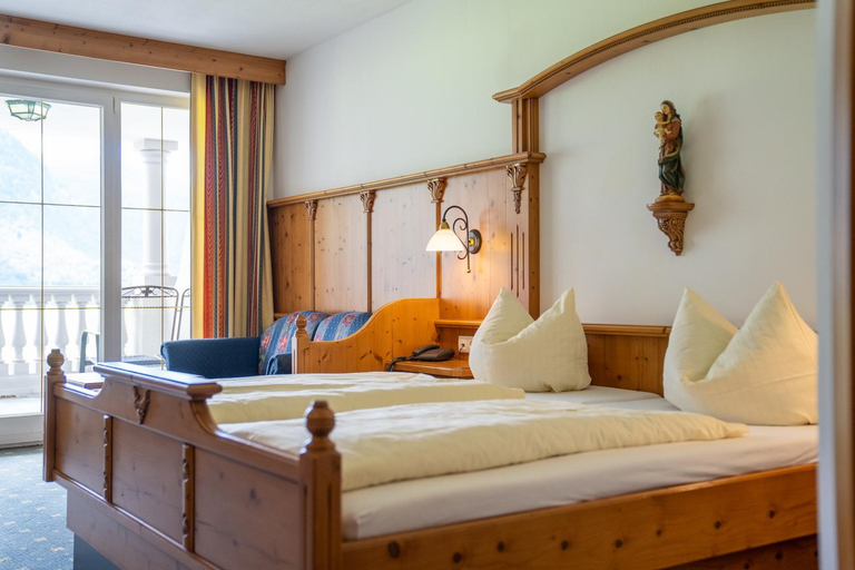 Bedroom 12