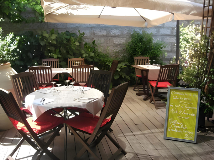 Food & Drinks 3, Restaurant - Chambres d’Hotes Terra Bella Lecci, Corse-du-Sud