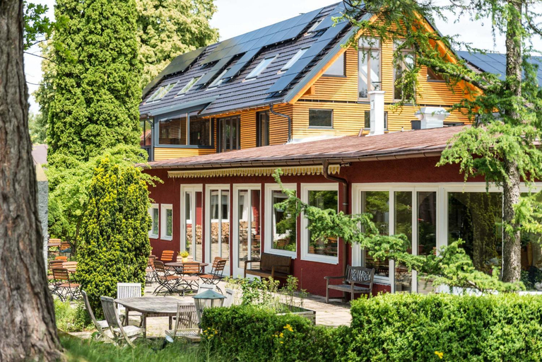 Exterior & Views 1, SEINZ Wisdom Resort - Bio-Hotel vegan-vegetarisch, Garmisch-Partenkirchen