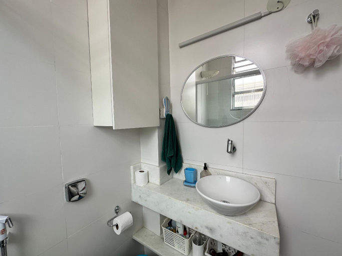 Bathroom 2, Charmoso e Bem Localizado Leblon, Rio de Janeiro