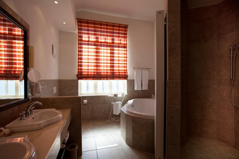 Bathroom 4, Gerber Park Hotel, Göppingen