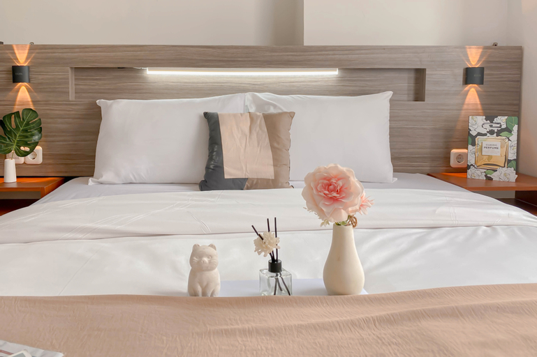 Great Deal and Cozy 1BR Apartment at Vittoria Residence By Travelio, West Jakarta