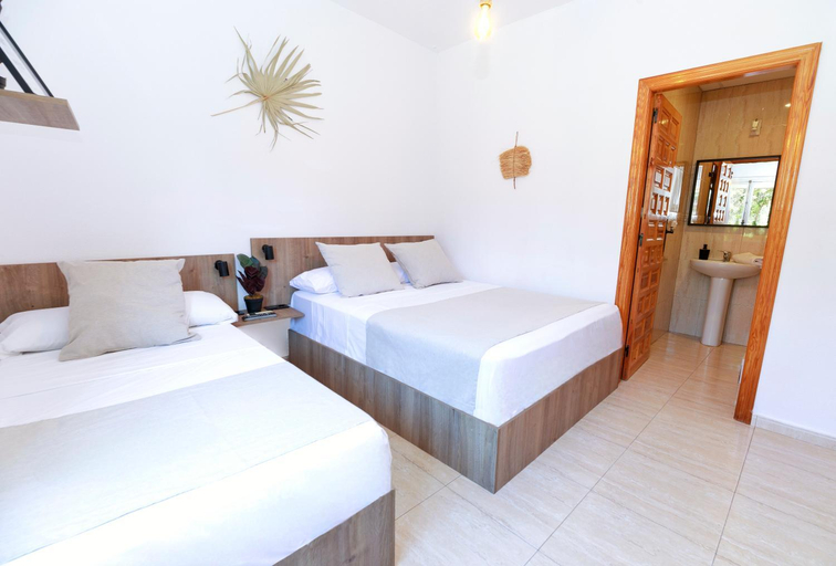 Bedroom 2, Maxcaly Playa by Blossom Hotels, Murcia