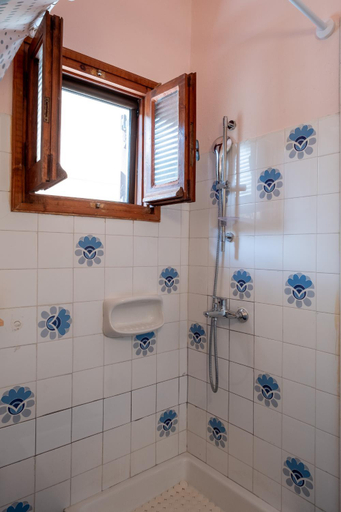 Bathroom 3, Kokkini Peach House, Ionian Islands