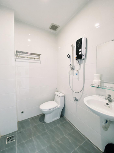 Bathroom 4, New Hotel, Rạch Giá