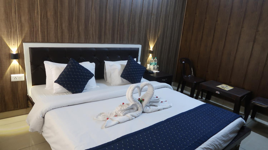 Bedroom, The Corbett Jungle by Jita Inn, Nainital