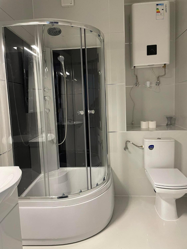 Others 5, Titan Centrum Apartman, Nyíregyháza