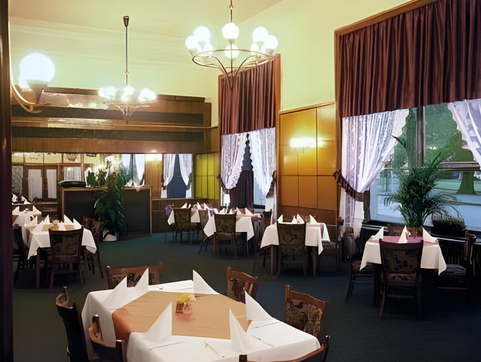 Food & Drinks 4, Hotel Slovan Plzen, Plzeň