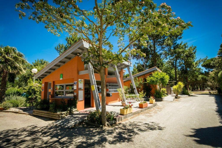 Public Area, Camping Le Sainte Marie, Pyrénées-Orientales