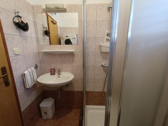 Others 4, Apartments Rita, Cres