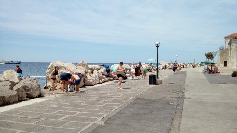 Others 5, App Metka, Piran