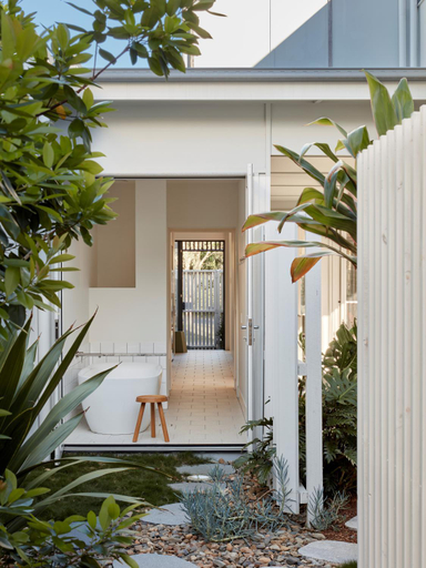 Byron Bay Accom North Beach Houses 34 Bayshore Drive - No pool in studio, Byron