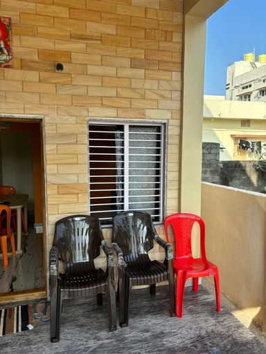 Others 5, Ishwar Retreat, Gulbarga