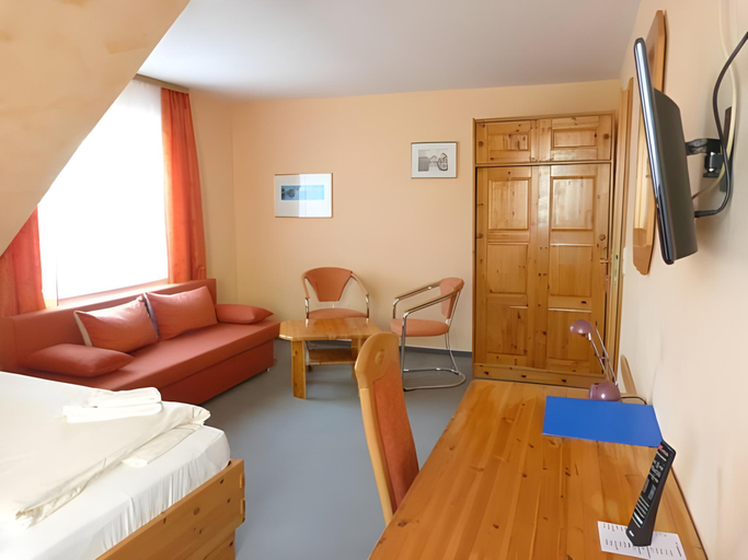 Bedroom 3, Hotel Restaurant Jagerhof, Braunschweig