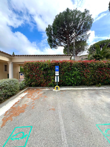Others 2, Saint-Tropez en residence avec piscine, Var