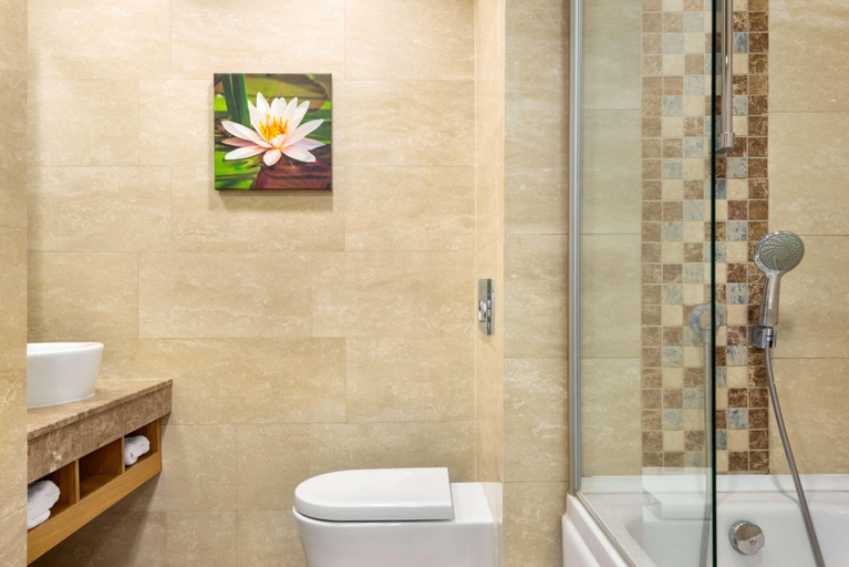 Bathroom 5, Wyndham Garden Diyarbakır, Merkez