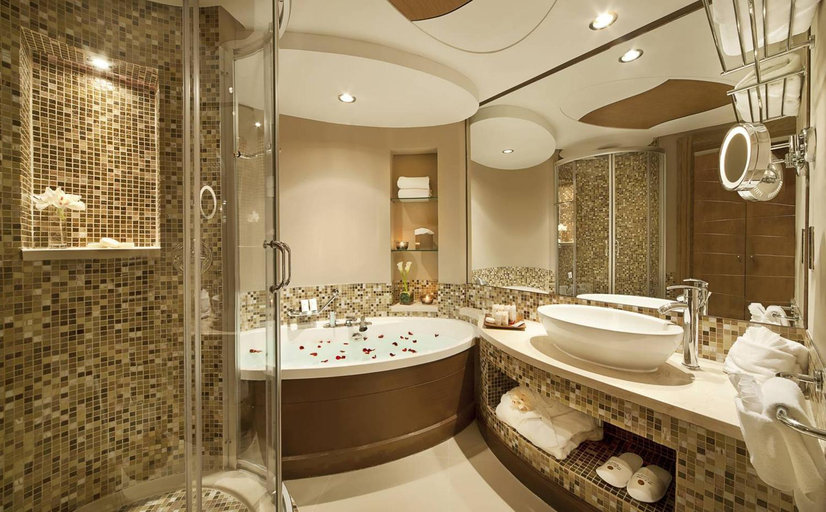 Bathroom 12