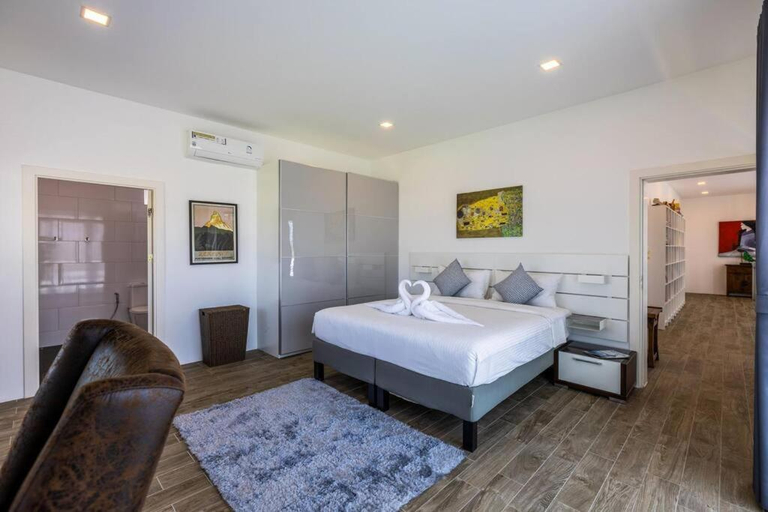 Bedroom 10
