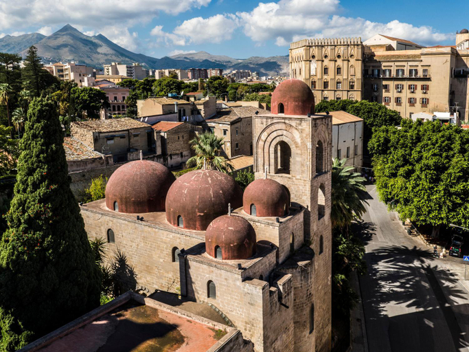Others 3, Palace Ducrot, Palermo