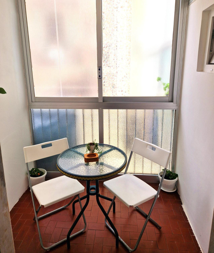 Others 5, LB&B Short Stay, Bari
