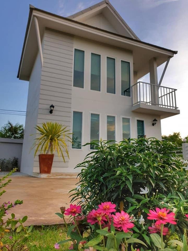 Others 4, Bannsukta, Pattaya