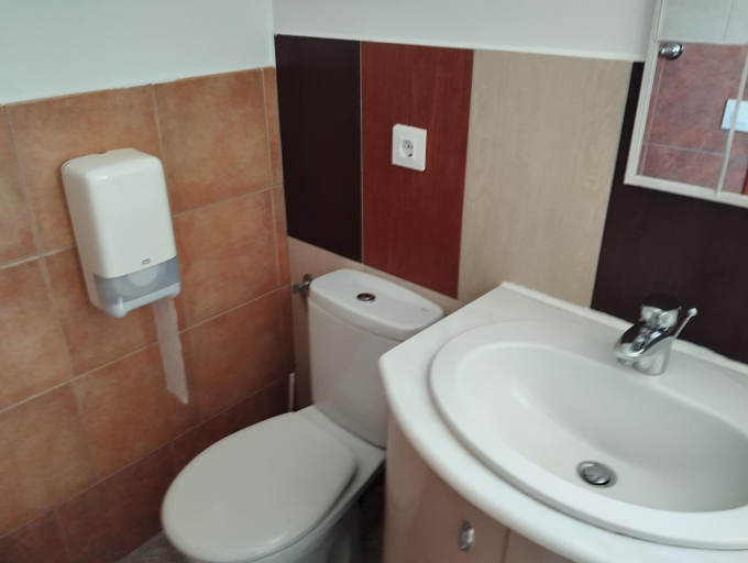 Others 5, Hostal Bordillas, Cantabria