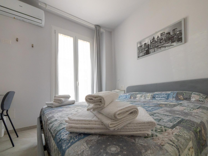 Others 5, Camere Casa Azzurra, Fermo