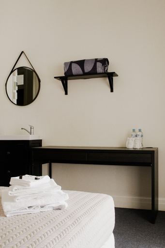 Bedroom 4, The Australian Hotel St George, Balonne