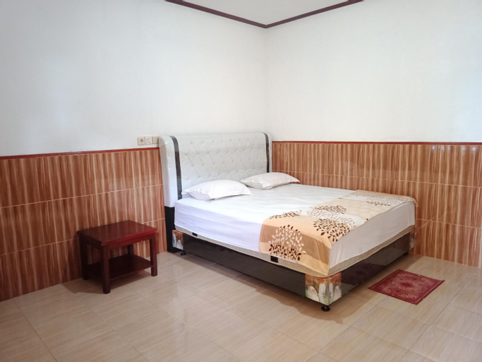 Bedroom 2, Harus Damai Inn, South Nias