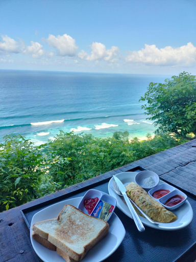 Food & Drinks 4, Nunggalan Octopus 1, Badung