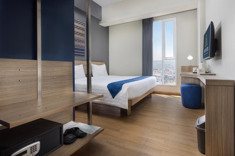 Bedroom 13