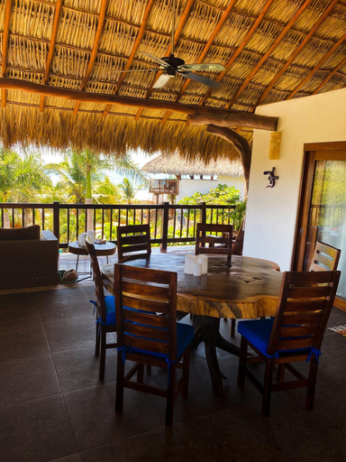 Food & Drinks 5, Hotel Bajito Bay, La Union
