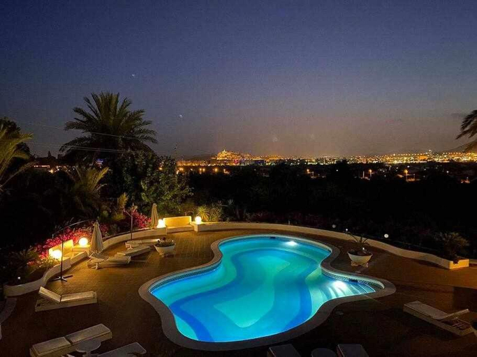 Others 2, Gorgeous Villa near Ibiza centre, Baleares