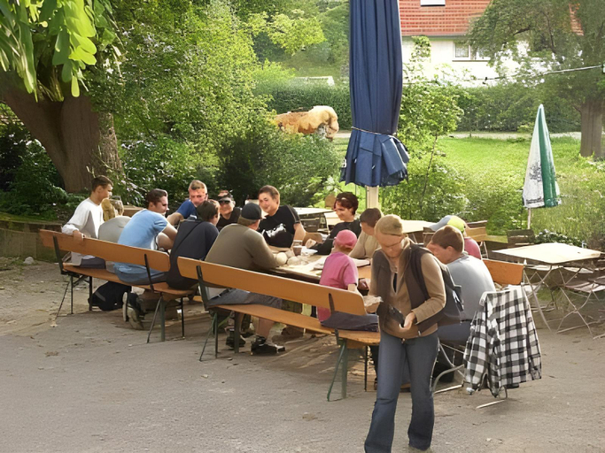 Others 4, Hotel Zug um Zug, Biberach
