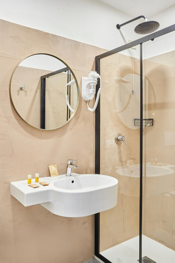 Bathroom 4, Hotel Brooklyn, Florence