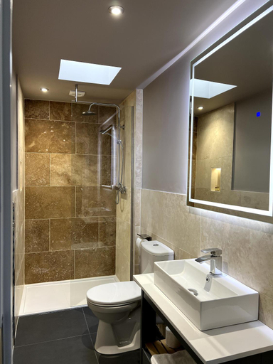 Bathroom 3, The Three Pickerels, Cambridgeshire