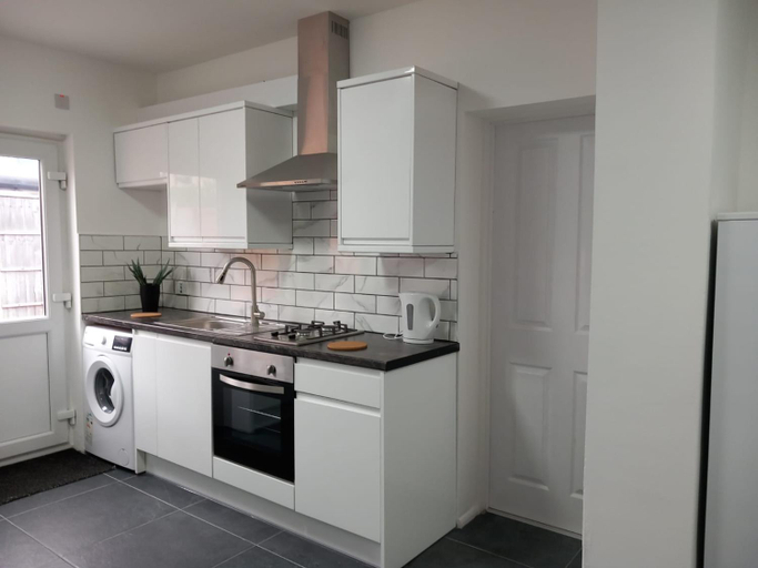 Others 5, JosteeStay Apartments -Rooms, London