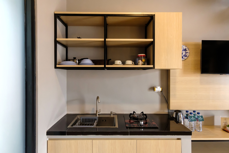 Dining Room 25