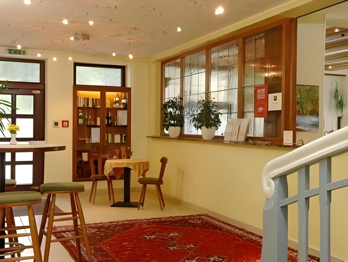 Others 5, City Hotel, Eisenach